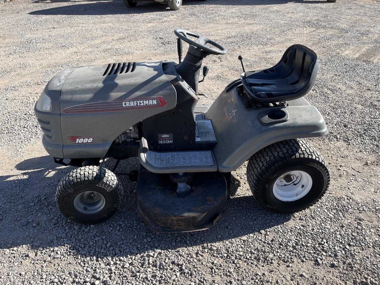 ./imagenes/INVOICE/2019/17239/CORTADORA DE ZACATE CRAFTSMAN LT 1000 (5).JPG